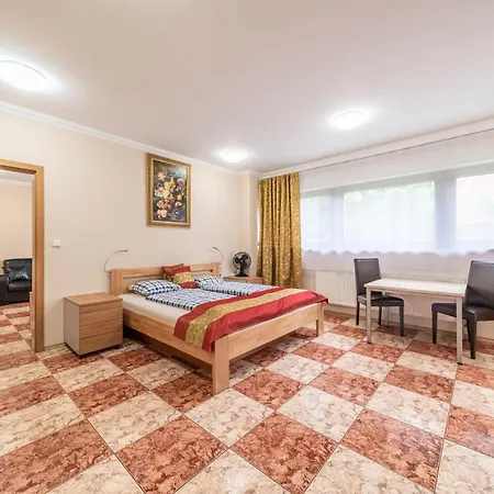 Διαμέρισμα Blizko Centra Prahy Πράγα