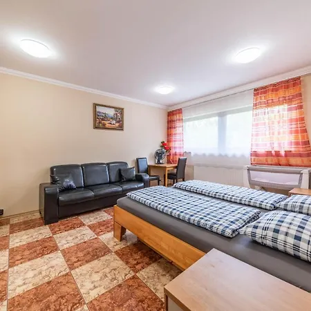 Blizko Centra Prahy * Πράγα