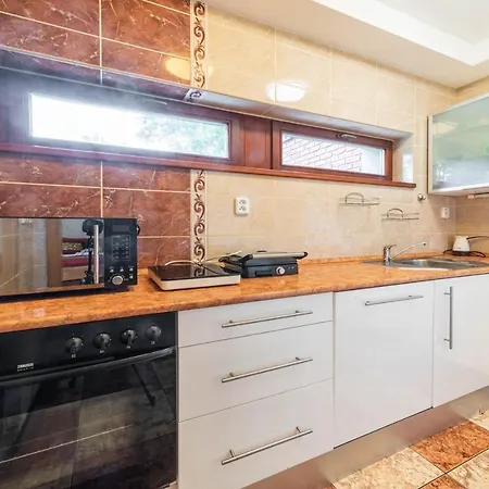 Apartment Blizko Centra Prahy